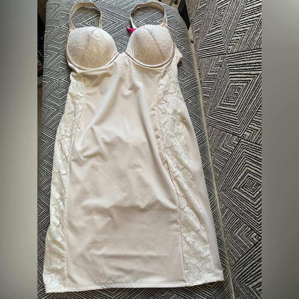 Maidenform Cream Shapewear with Lace Trim